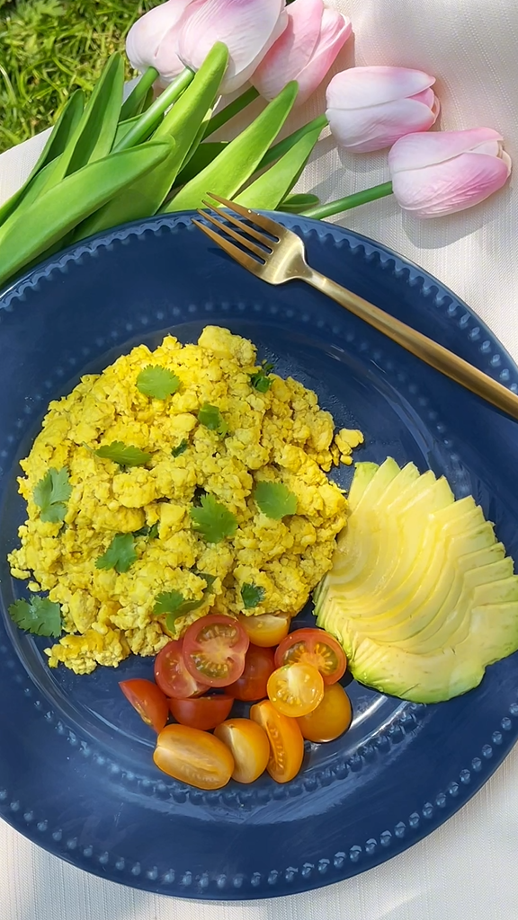 Plant-Based Scrambled Eggs Recipe
