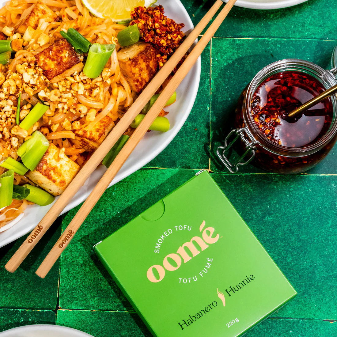 Oomé Habanero Hunnie Smoked Tofu - 220g