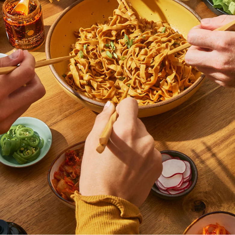 Momofuku Tingly Chili Noodles - 400g