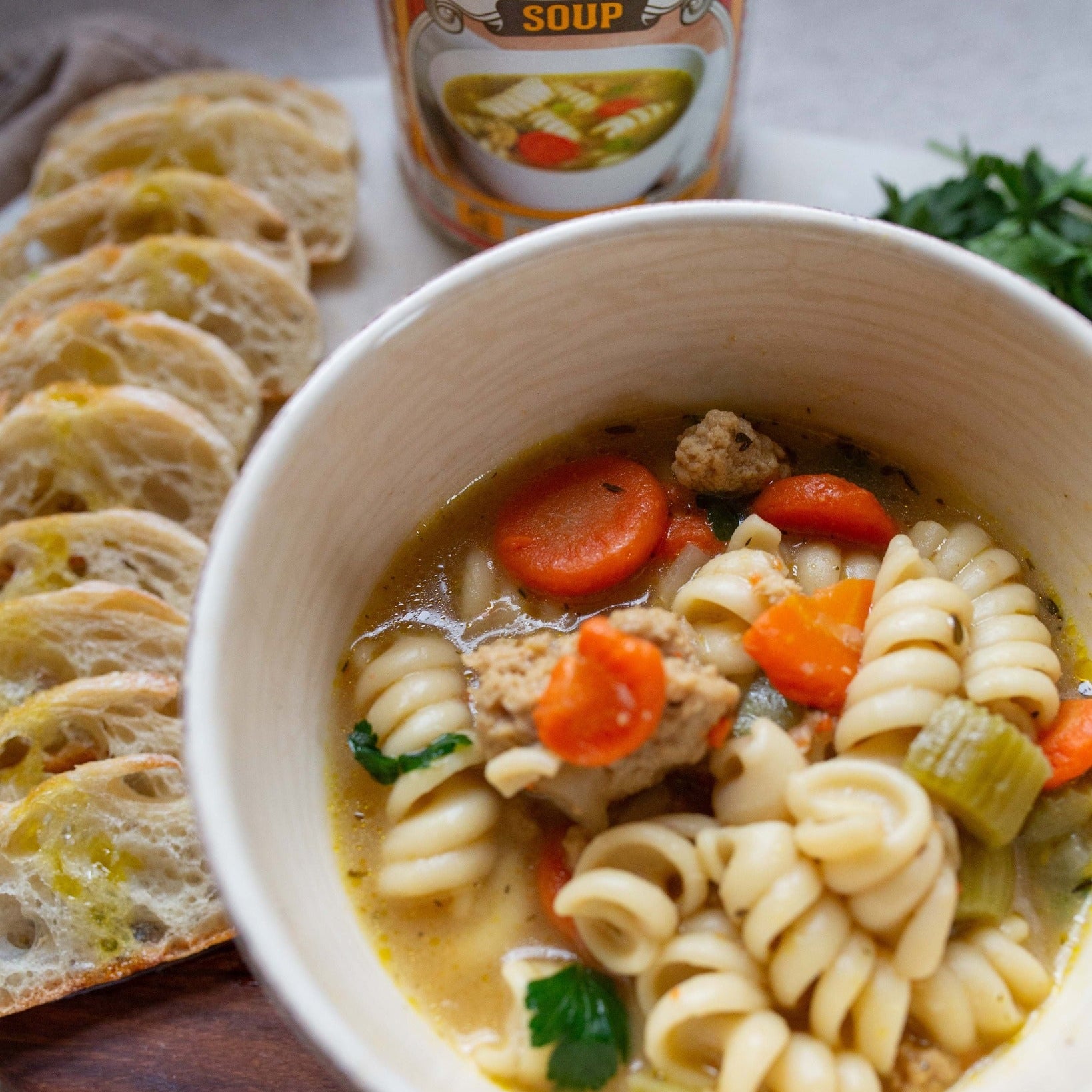 Upton's Seitan & Noodle Soup - 411g