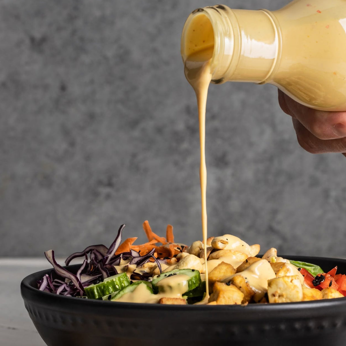 Vinaigrette aux cornichons à l'aneth Yeshi - 236 ml