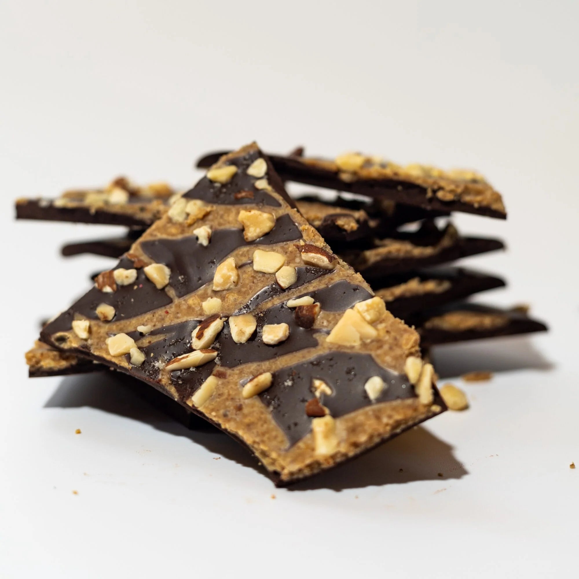 Viva Cacao Almond Butter Crunch Chocolate Bark - 100g