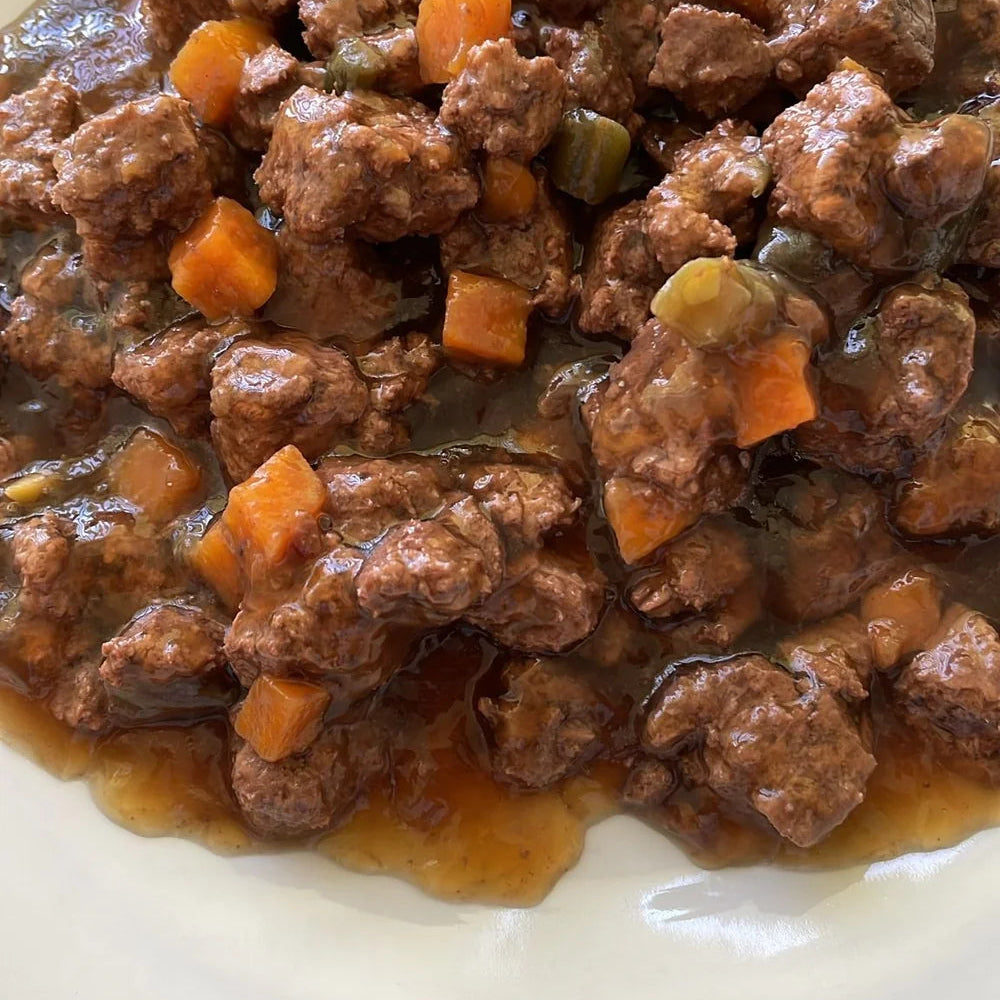 Plantz Harvest Beef Blend Chunks in Gravy - 400g