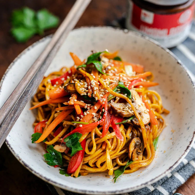 Vumami Foods Huile de piment fort Umami Bomb Shiitake - 250 ml