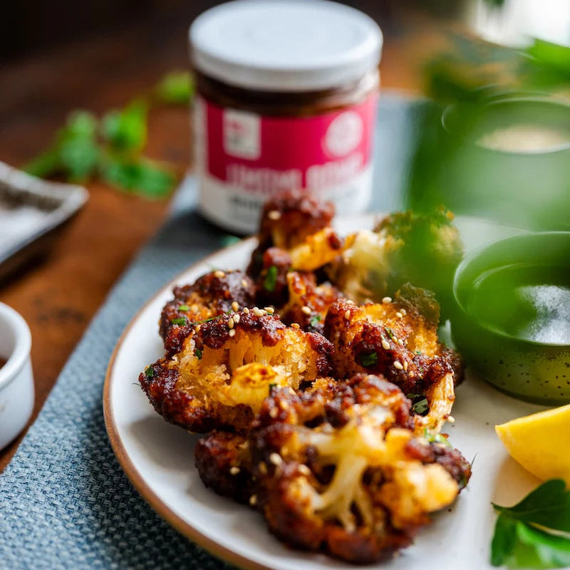 Vumami Foods Huile de piment moyen Umami Bomb Shiitake - 250 ml