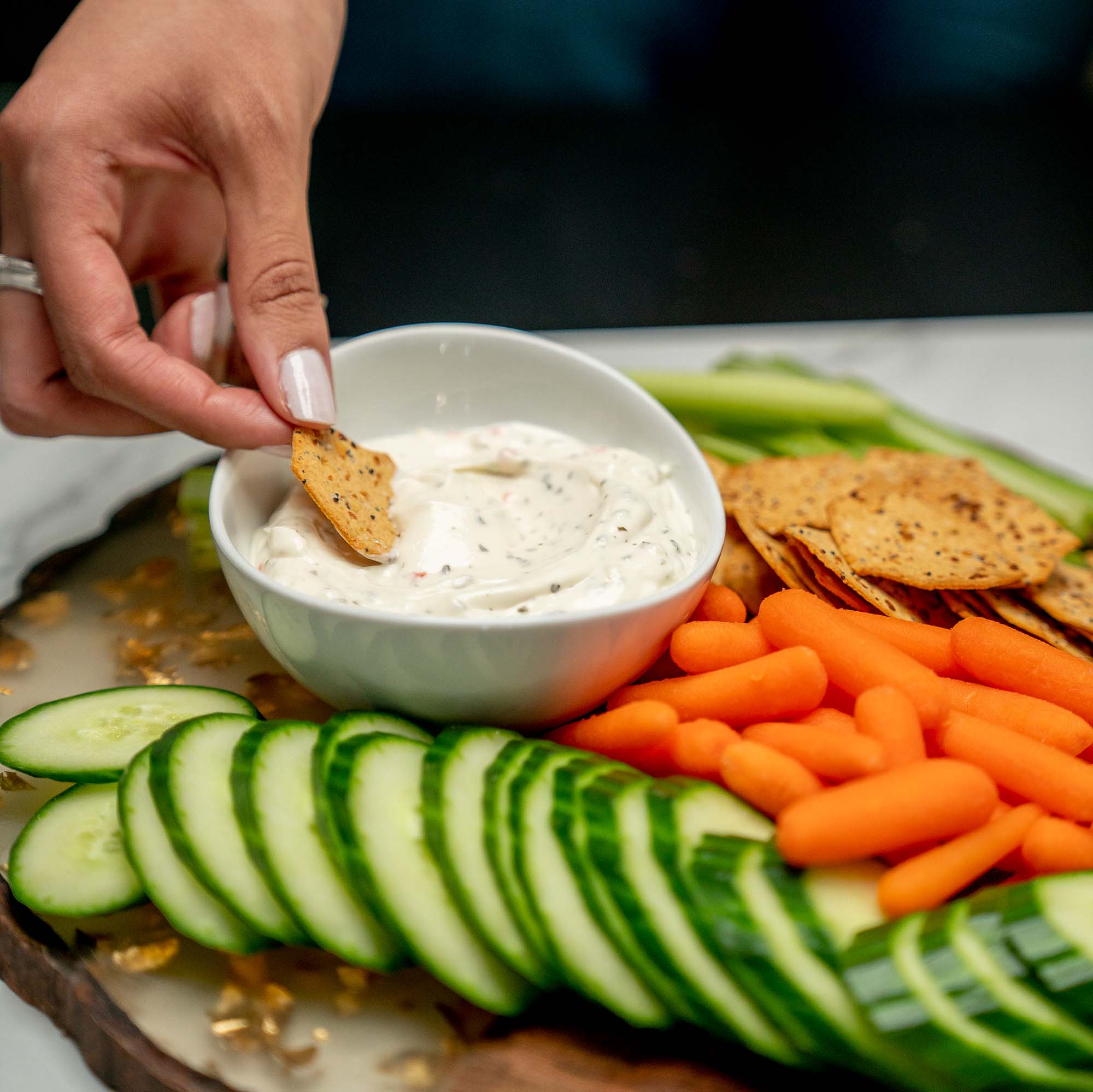 From The Ground Up Chou-fleur Tout Snacking Cracker - 100g