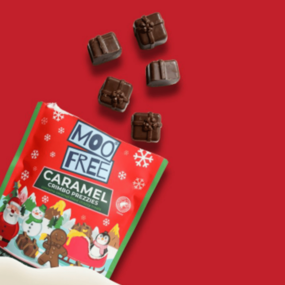 Figurines de Noël fourrées au caramel Moo Free - 65 g