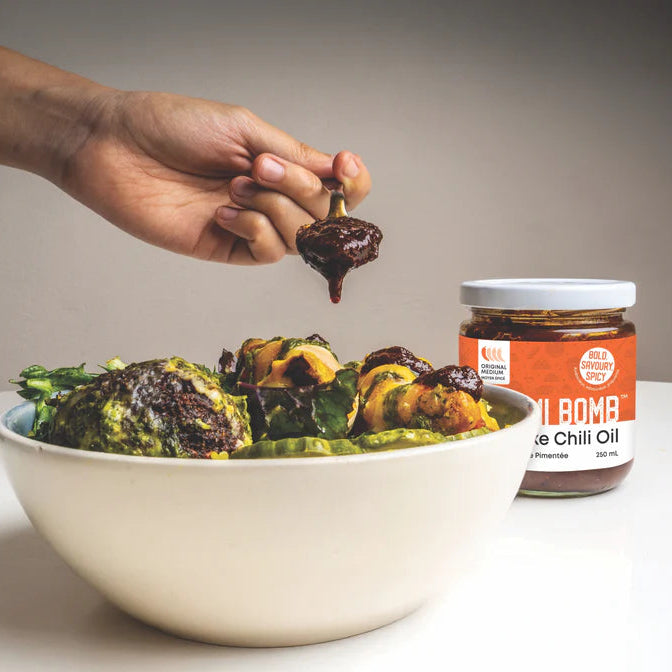 Vumami Foods Umami Bomb Medium Shiitake Chili Oil - 250ml