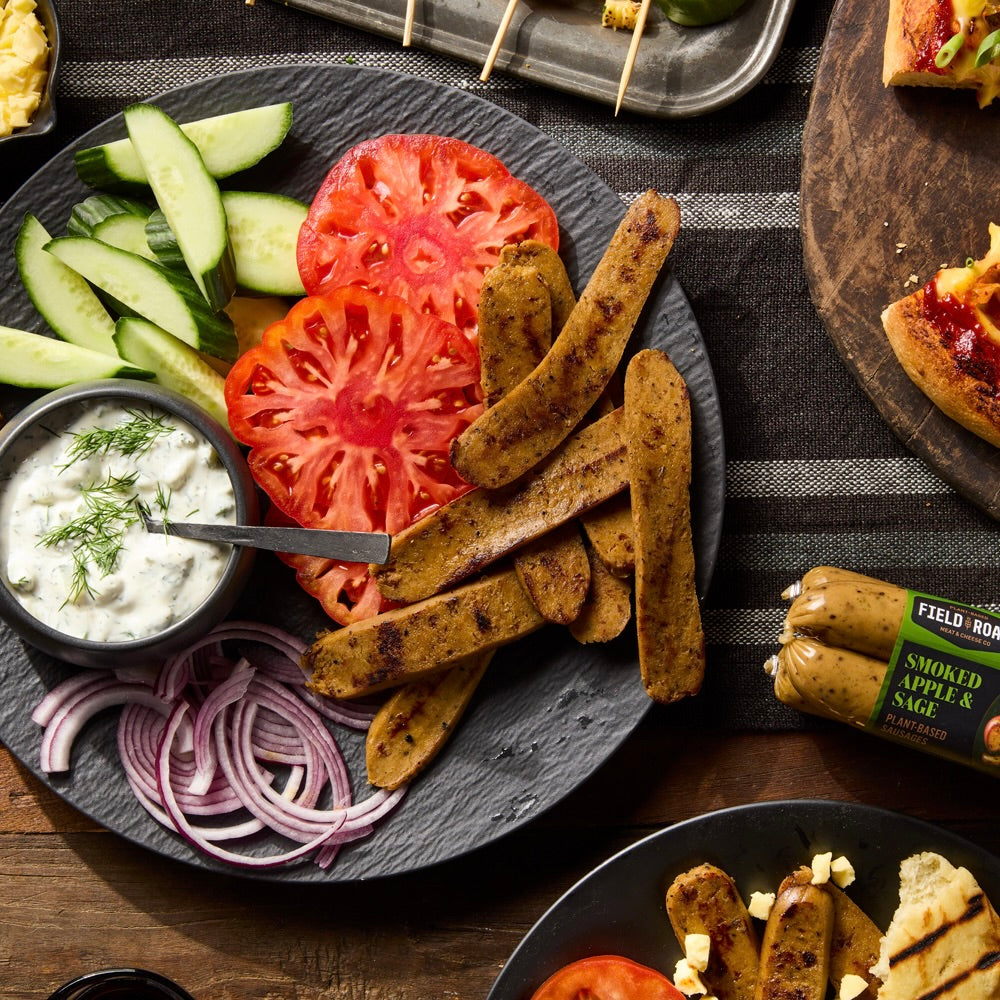 Saucisses aux pommes et à la sauge fumées rôties sur le terrain - 368g