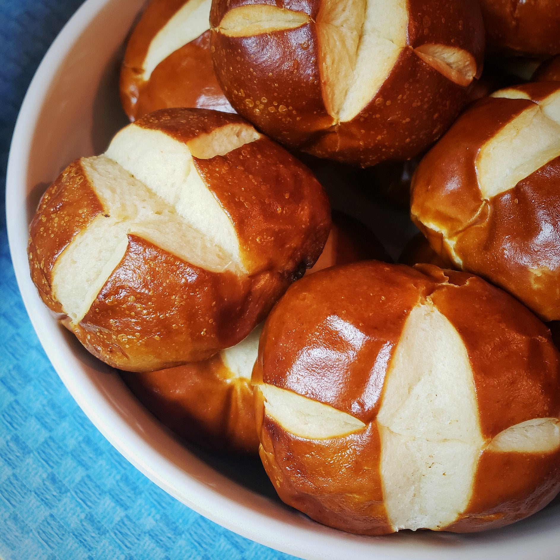 Petits pains à bretzels mous pour hamburgers Pretzilla - 363g